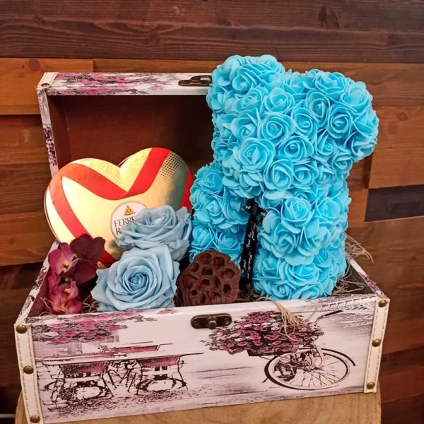 Cofre con oso azul