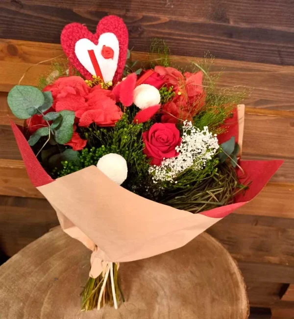Ramo con flores preservadas